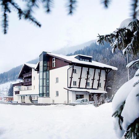Valluga Hotel Sankt Anton am Arlberg Exterior photo